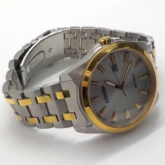 **SOLD/OTHER PLATFORM** Citizen Eco-Drive Men's Corso Two-Tone Stainless Steel - Picture 5 of 9